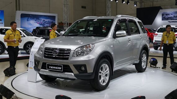 7 Rahasia Salon Mobil Daihatsu Terios yang Bikin Kinclong Maksimal! ✨